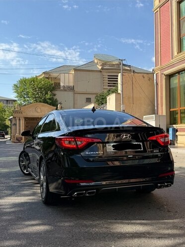 Hyundai Sonata-8