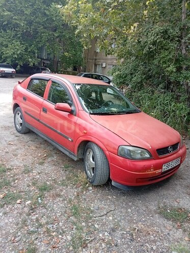 Opel Astra-2