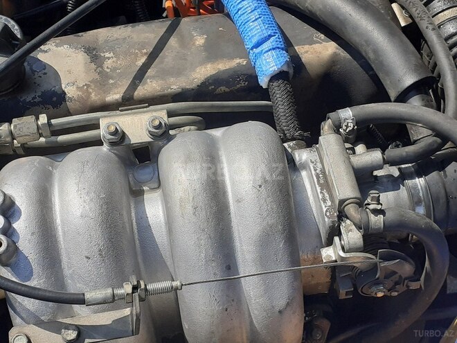 LADA (VAZ) 2107-2