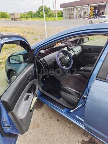 Toyota Prius-6