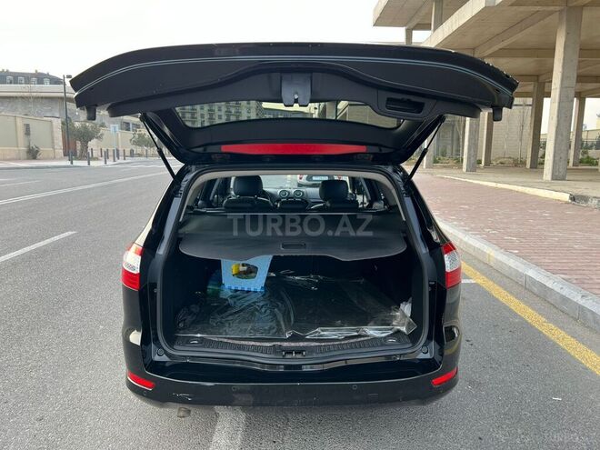 Ford Mondeo-19