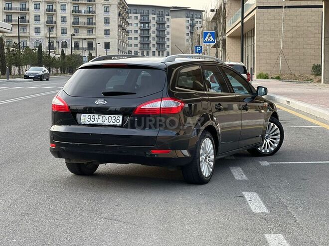 Ford Mondeo-14