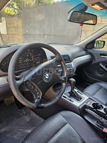 BMW 325-8