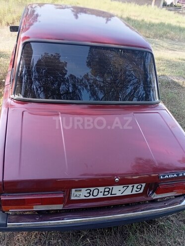 LADA (VAZ) 2107-2