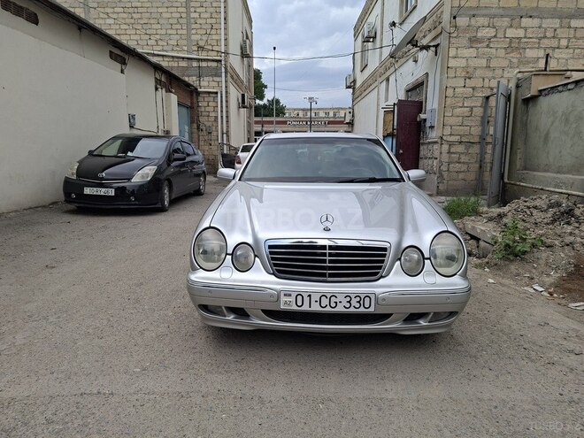 Mercedes E 280-2