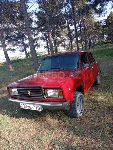 LADA (VAZ) 2107-4