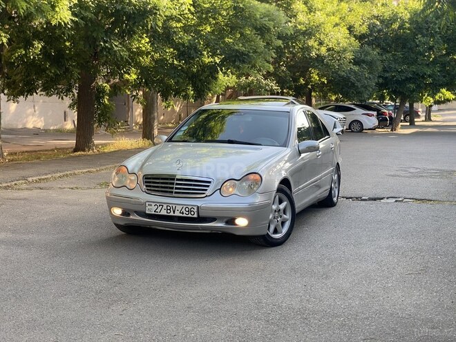 Mercedes C 240-12