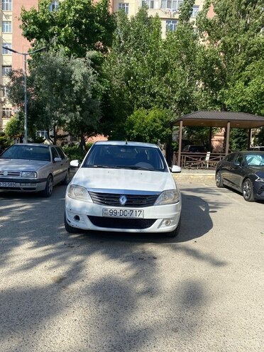 Renault Logan-1