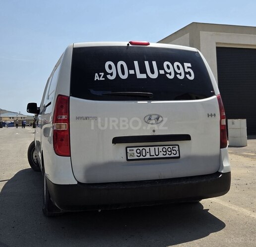 Hyundai H-1-6