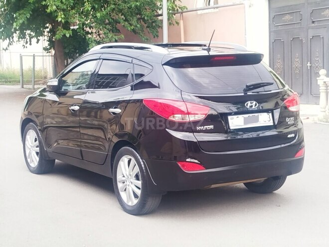 Hyundai ix35-5