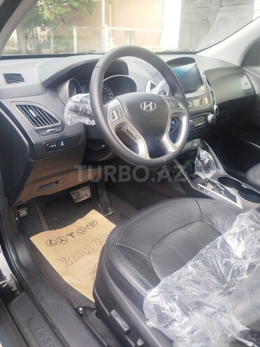 Hyundai ix35-18