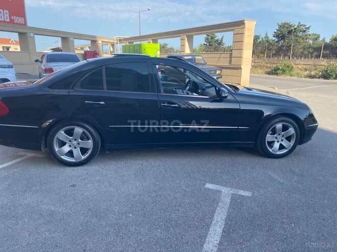 Mercedes E 220-4