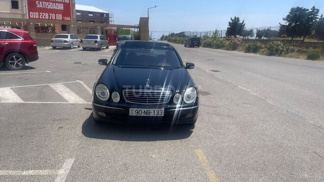 Mercedes E 220-9