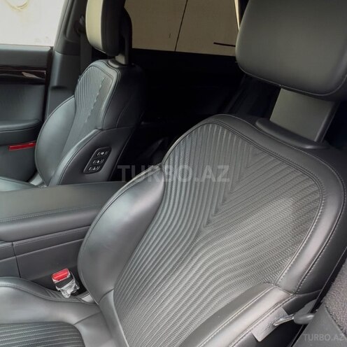 Hyundai Grandeur-10