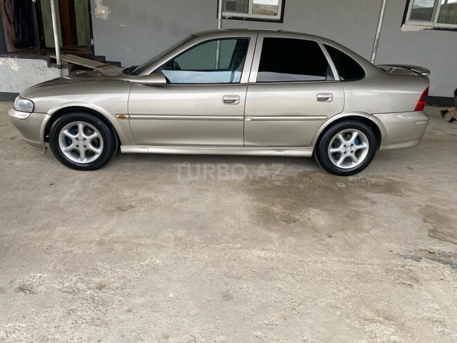 Opel Vectra-8