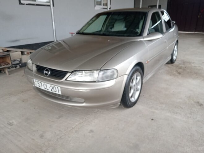 Opel Vectra-15