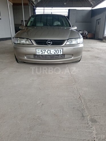 Opel Vectra-9