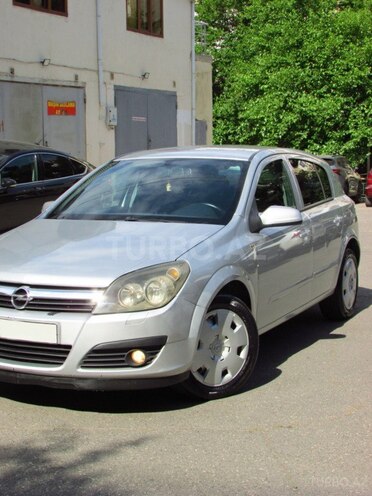 Opel Astra-2