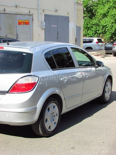 Opel Astra-4