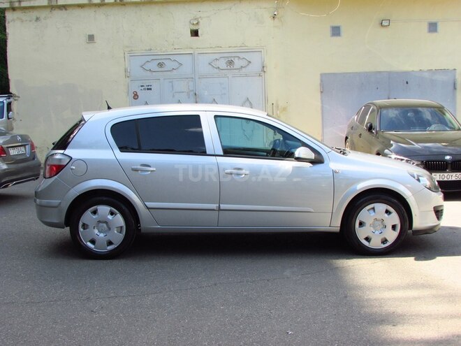 Opel Astra-7