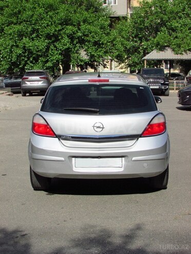 Opel Astra-8