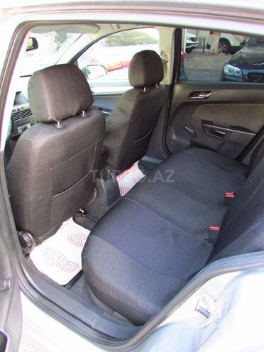 Opel Astra-17
