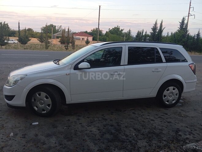 Opel Astra-2