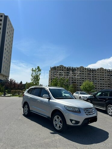 Hyundai Santa Fe-2