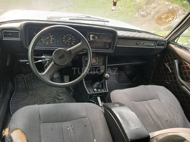 LADA (VAZ) 21011-5