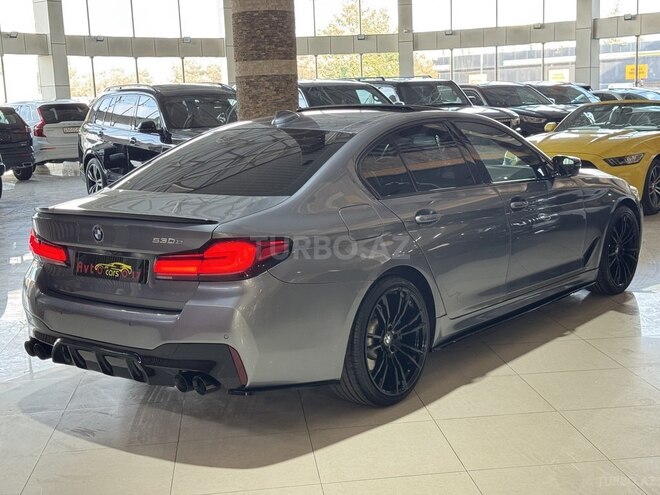 BMW 530e-8