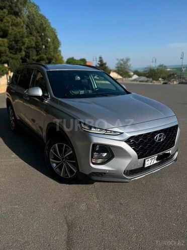 Hyundai Santa Fe-4