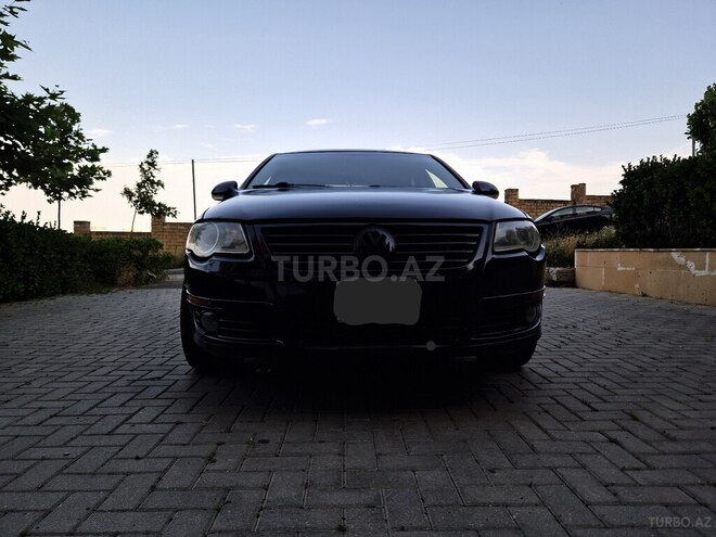 Volkswagen Passat-1