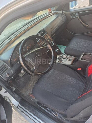 Mercedes C 200-4