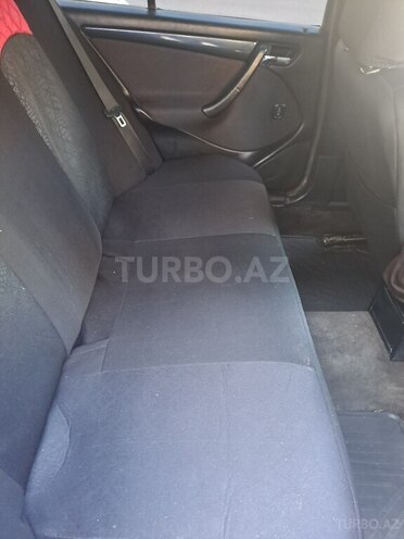 Mercedes C 200-6