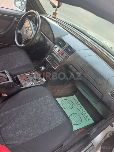 Mercedes C 200-5