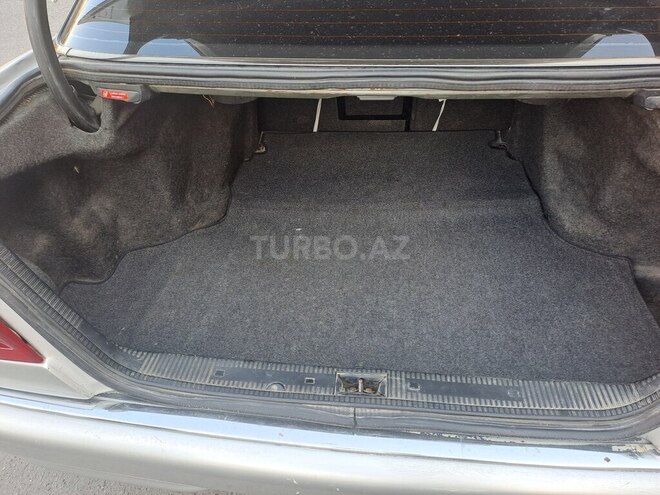Mercedes C 200-7
