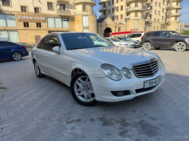 Mercedes E 220-5