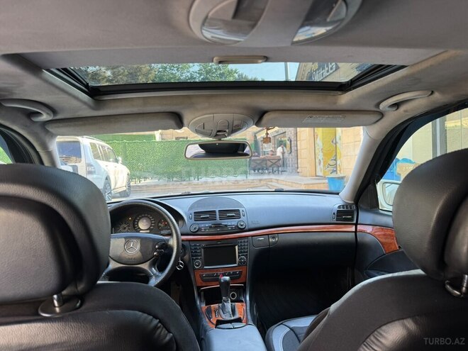 Mercedes E 220-14