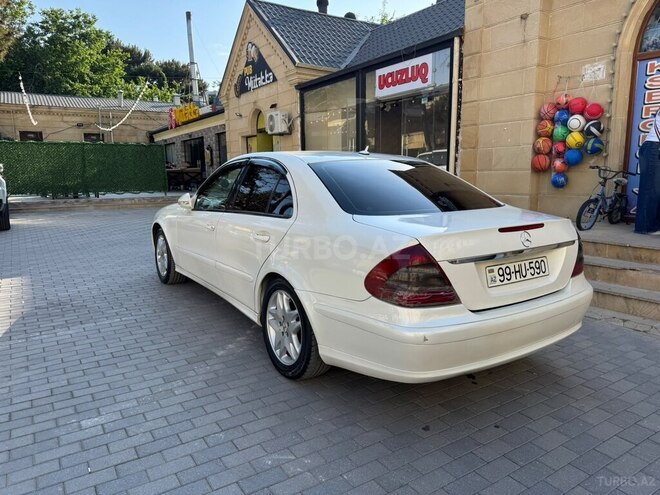 Mercedes E 220-15
