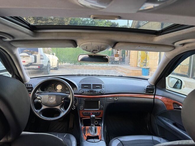 Mercedes E 220-19