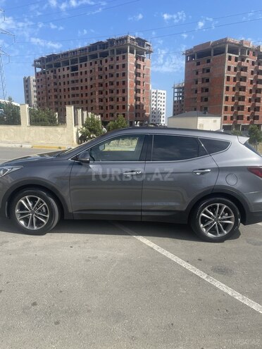 Hyundai Santa Fe-4