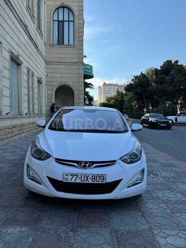 Hyundai Avante-1