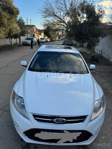 Ford Mondeo-2