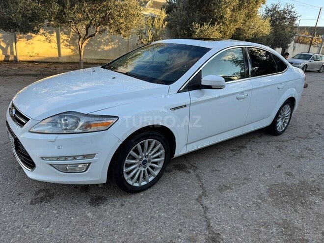 Ford Mondeo-4