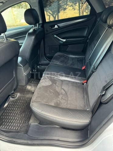 Ford Mondeo-7