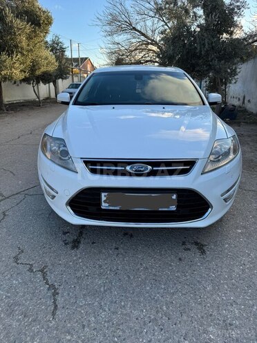 Ford Mondeo-1