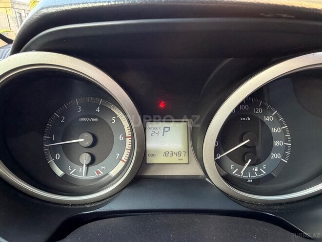 Toyota Land Cruiser Prado-10