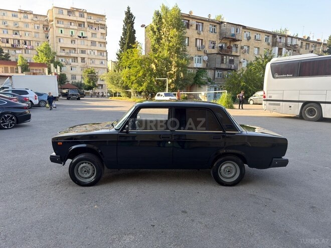 LADA (VAZ) 2107-8