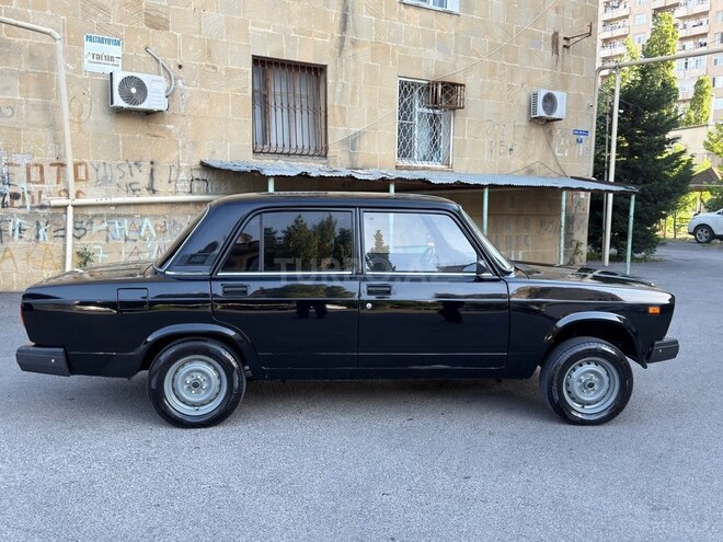 LADA (VAZ) 2107-3