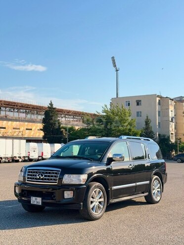 Infiniti QX56-3
